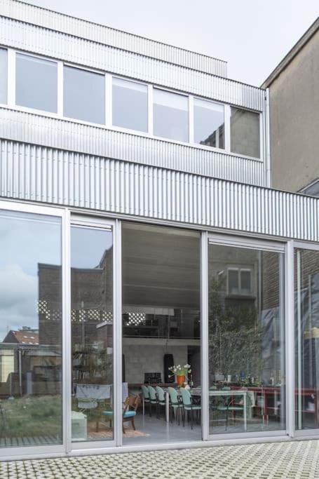 Mari'S: Multifunctional Shelter With Big Garden Villa Ghent Exterior photo
